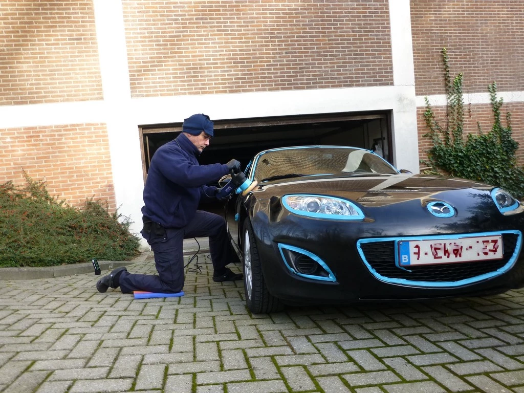 151230%20Mazda%2010%20aan%20het%20werk_zpsu3udb96z.webp