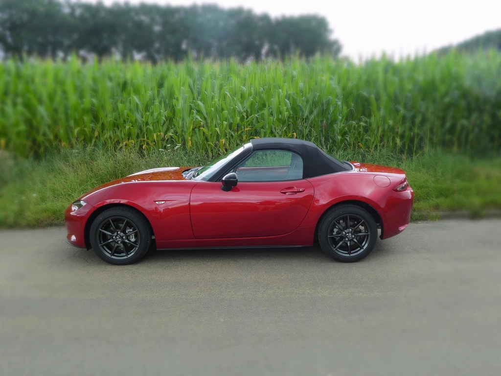 160730%20Mazda%20MX5%20ND%2065%20Links%20met%20dak%20PS_zpsoeyacuru.webp 160730%20Mazda%20MX5%20ND%2065%20Links%20met%20dak%20PS_zpsoeyacuru.webp