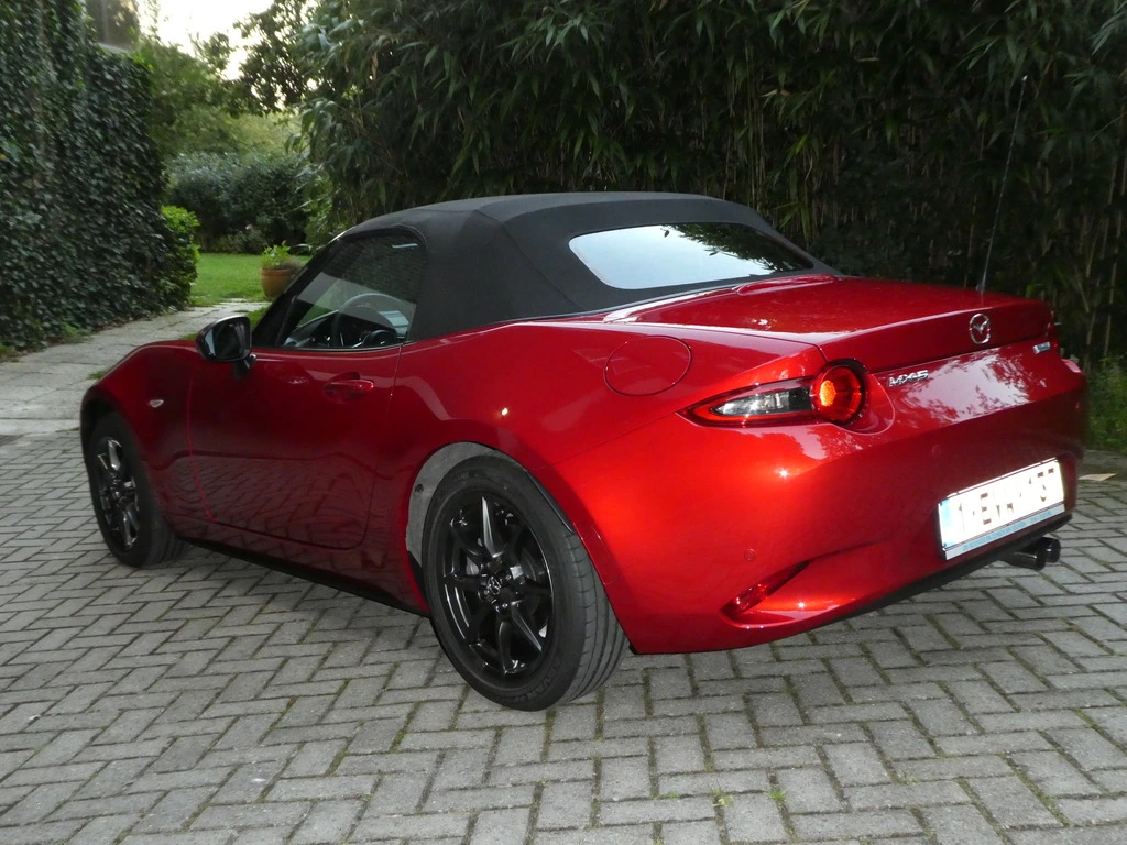 160830%20Mazda%20MX5%20ND%2011_zps7ptfw1eg.webp