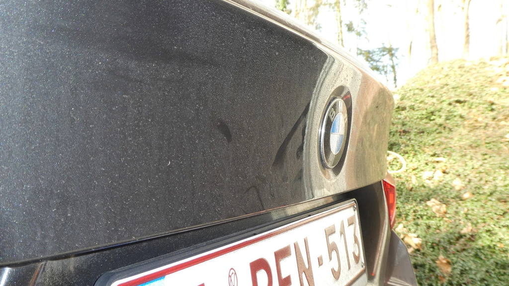 170219%20BMW%20420D%2006%20achterklep%20vervuild_zpsuufc7jql.webp