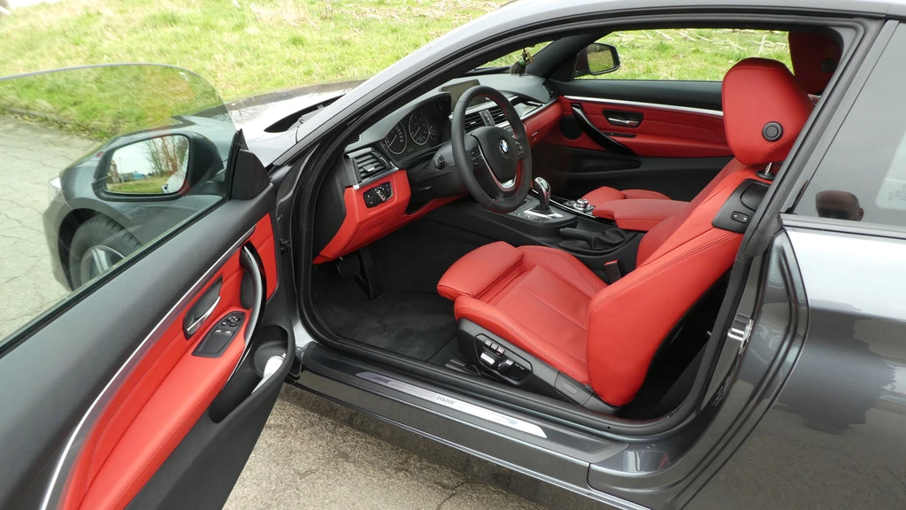 170226%20BMW%20420D%2033%20show%20off%20interieur_zpslmngfgh2.webp