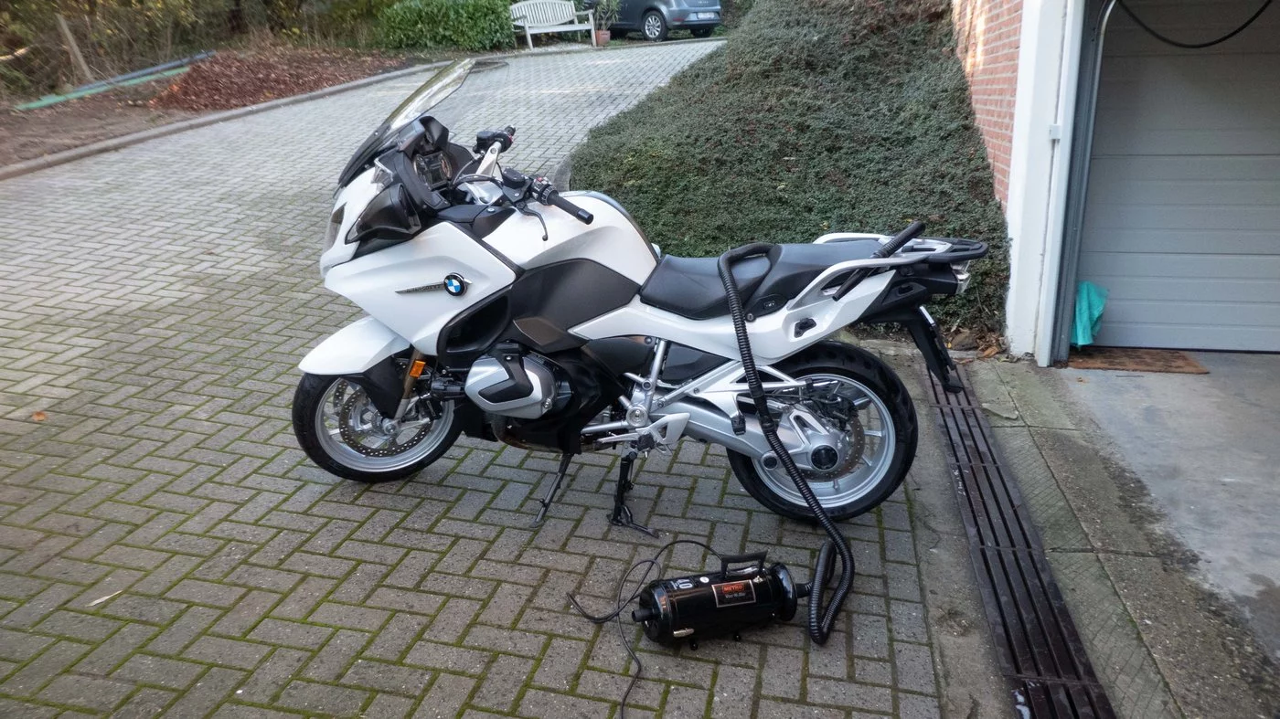191110 BMW R1250RT 32 Droogblazen.webp