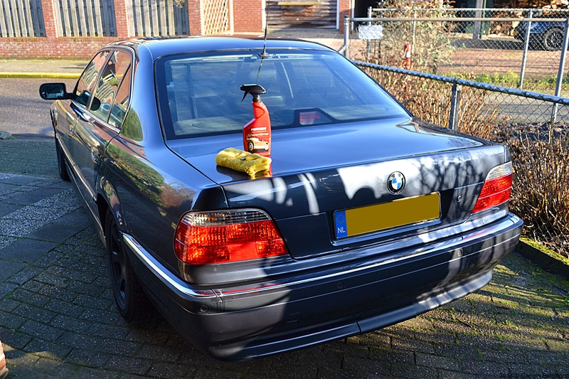 1995_BMW_740i_12.webp