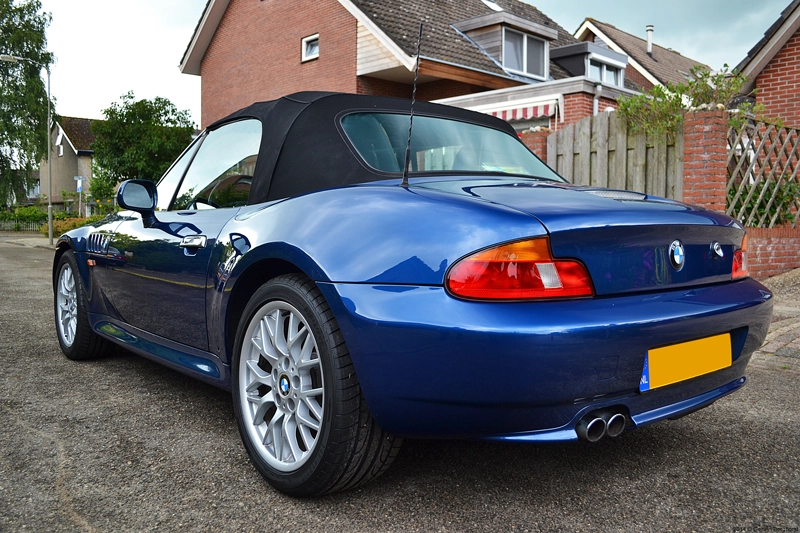 2000_BMW_Z3_14.webp