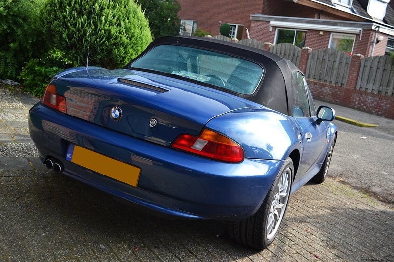 2000_BMW_Z3_3.webp