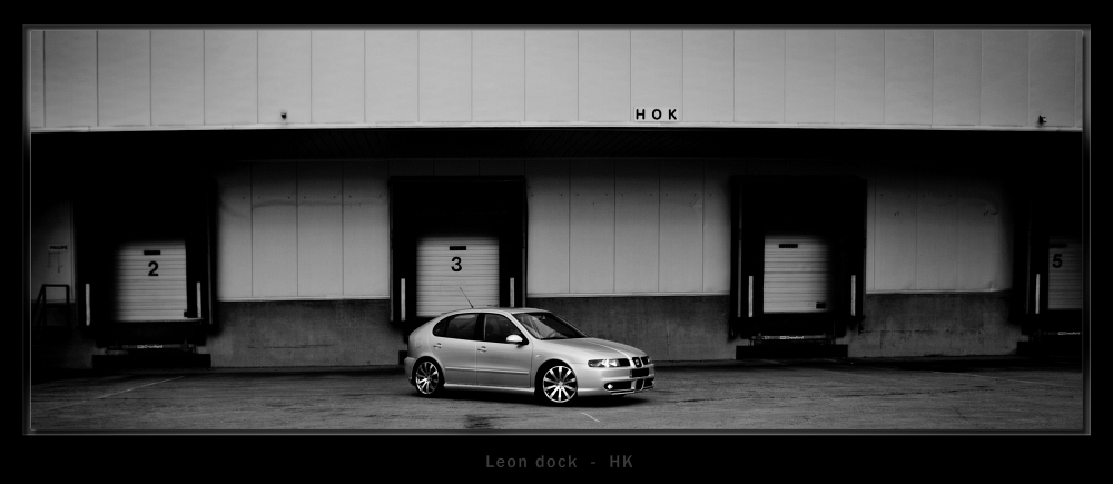 2008-10-25_Leon_dock.webp
