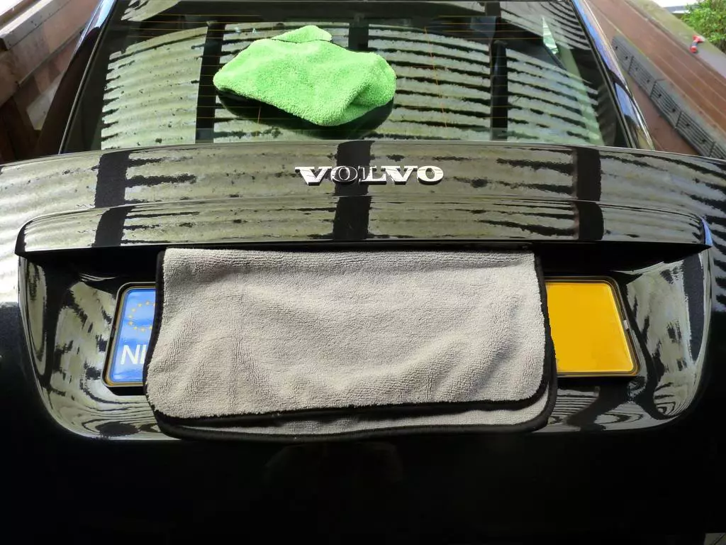 2010-04-16VolvoS40060.webp