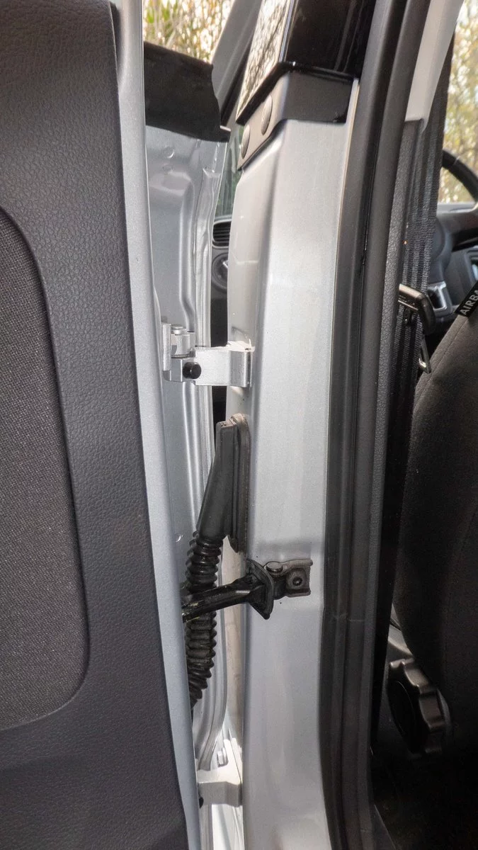 201123 VW Polo 44 scharnier proper.webp 201123 VW Polo 44 scharnier proper.webp