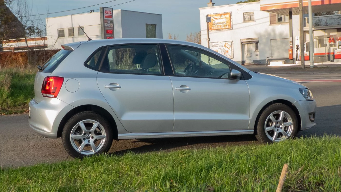 201125 VW Polo 24 zijkant.webp