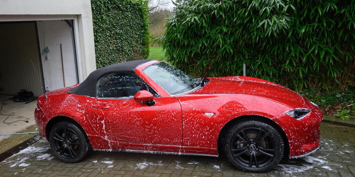 220108 Mazda MX5 ND 08 Warmwaterwas.JPG