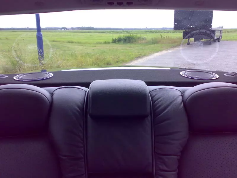 29062008424.webp