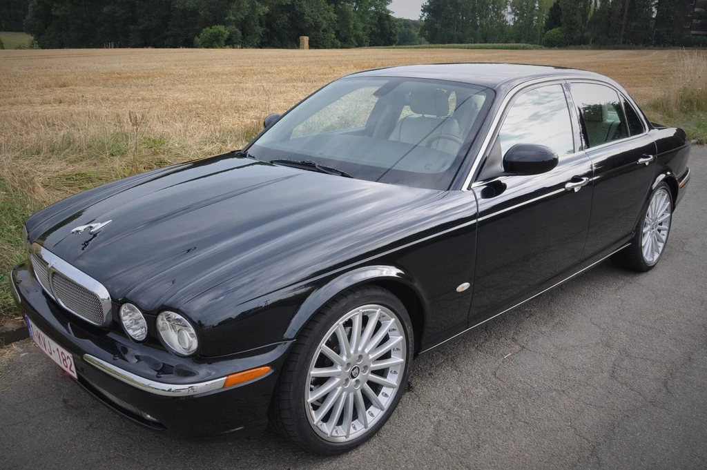 46%20150812Jaguar19%20Linksvoor%20-%20kopie_zpso35gye9t.webp