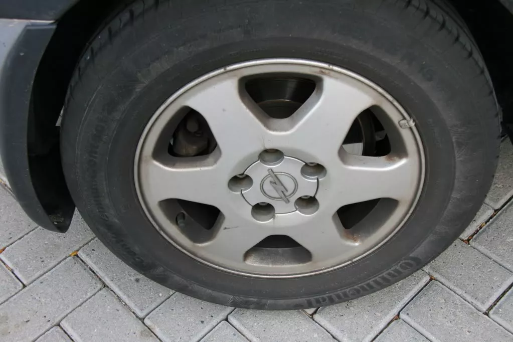 6velg_voor.webp
