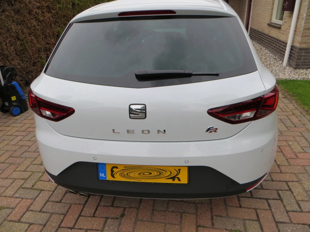 achter%20met%20fr%20logo_zpsgxa0qwdw.webp