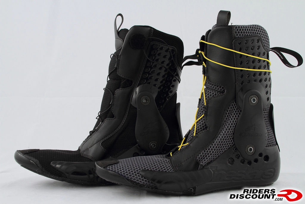 alpinestars_supertech_r_boots_inner_bootie_comparison-1.webp