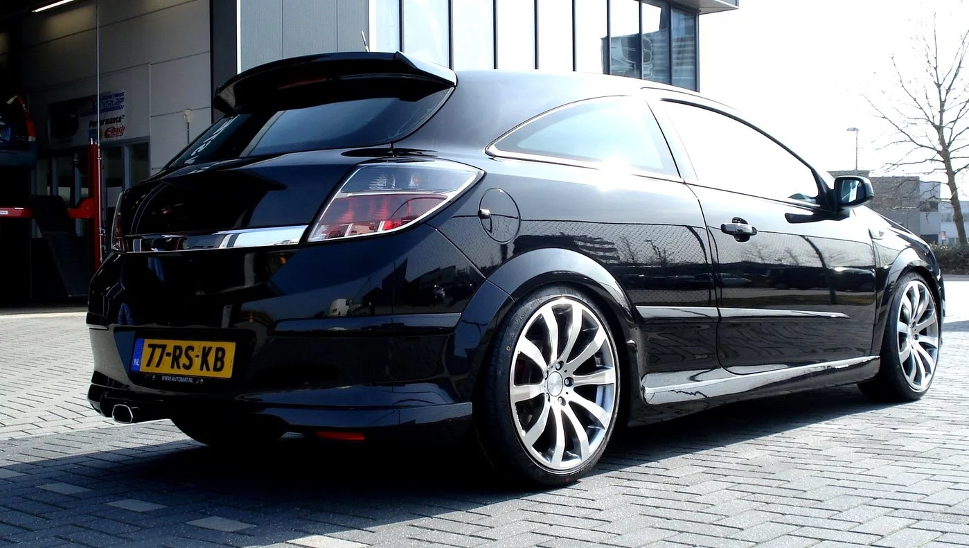 astra tomason 2.webp
