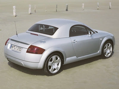 Audi-TT_Roadster_Hardtop_2000_1024x768_wallpaper_05.webp