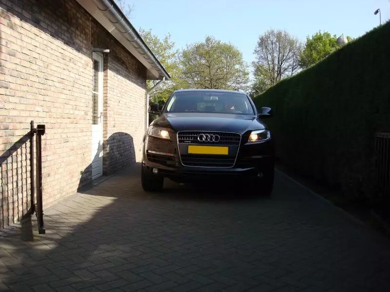 AudiQ7.webp