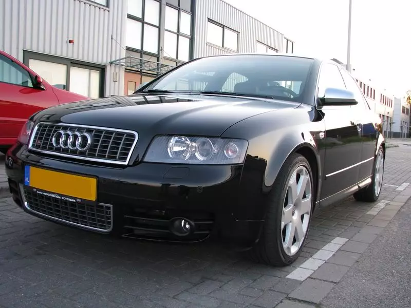 audis438.webp