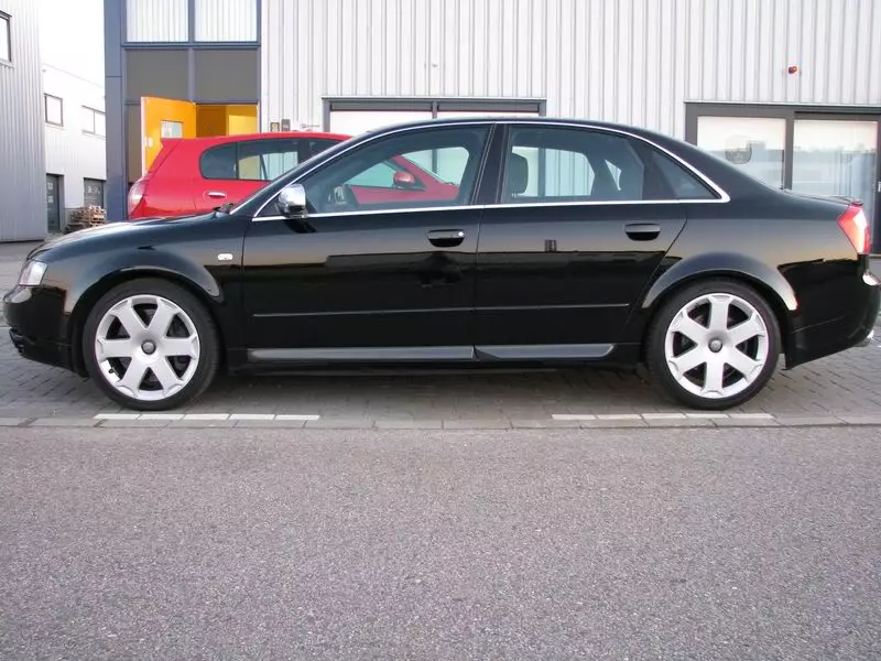 audis439.webp