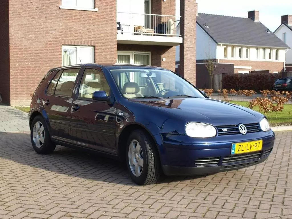 Auto_003.webp