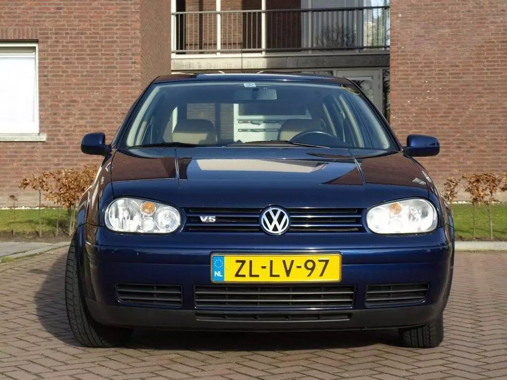 Auto_004.webp