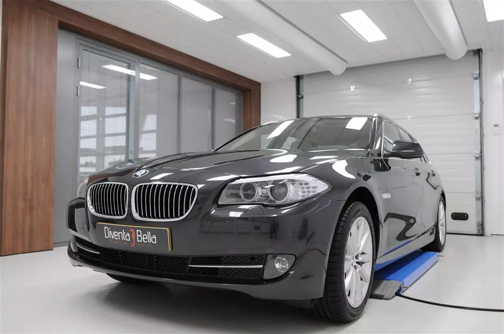 BMW5Touring%20(2).webp