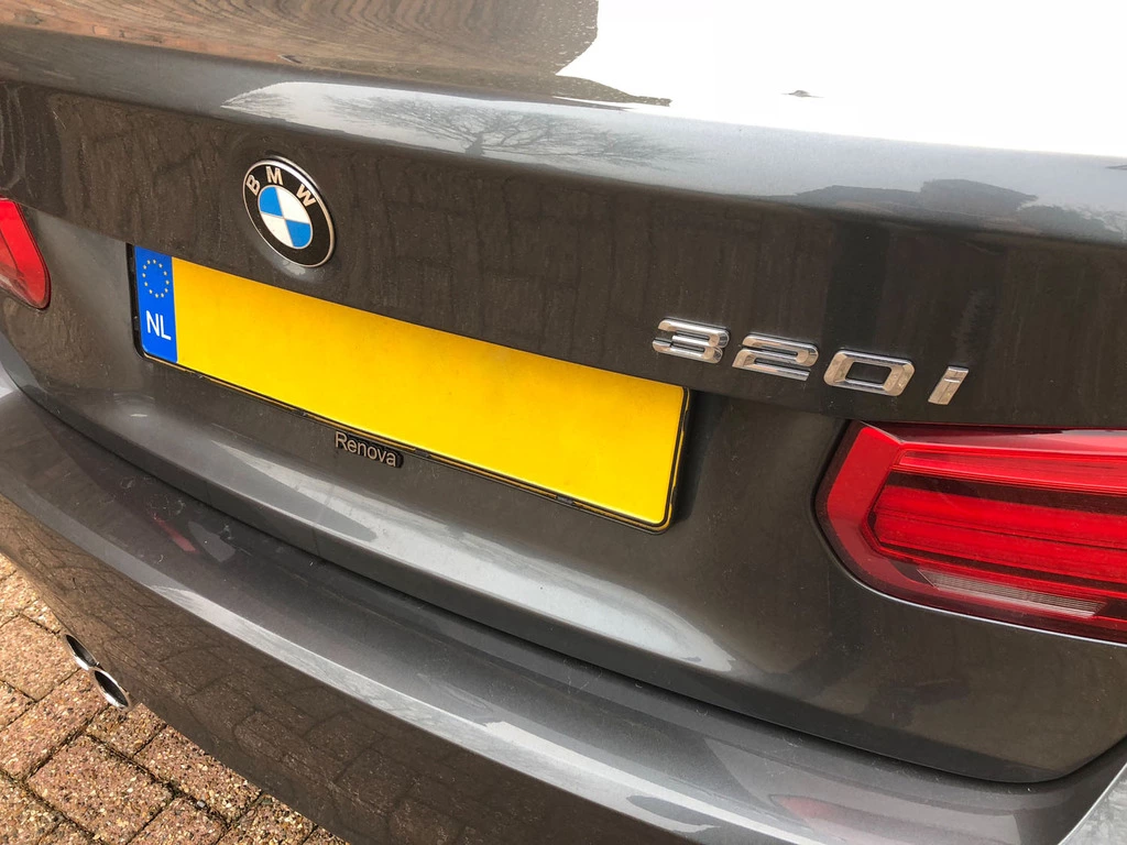 bmw_3_zpsdoxcvoga.webp