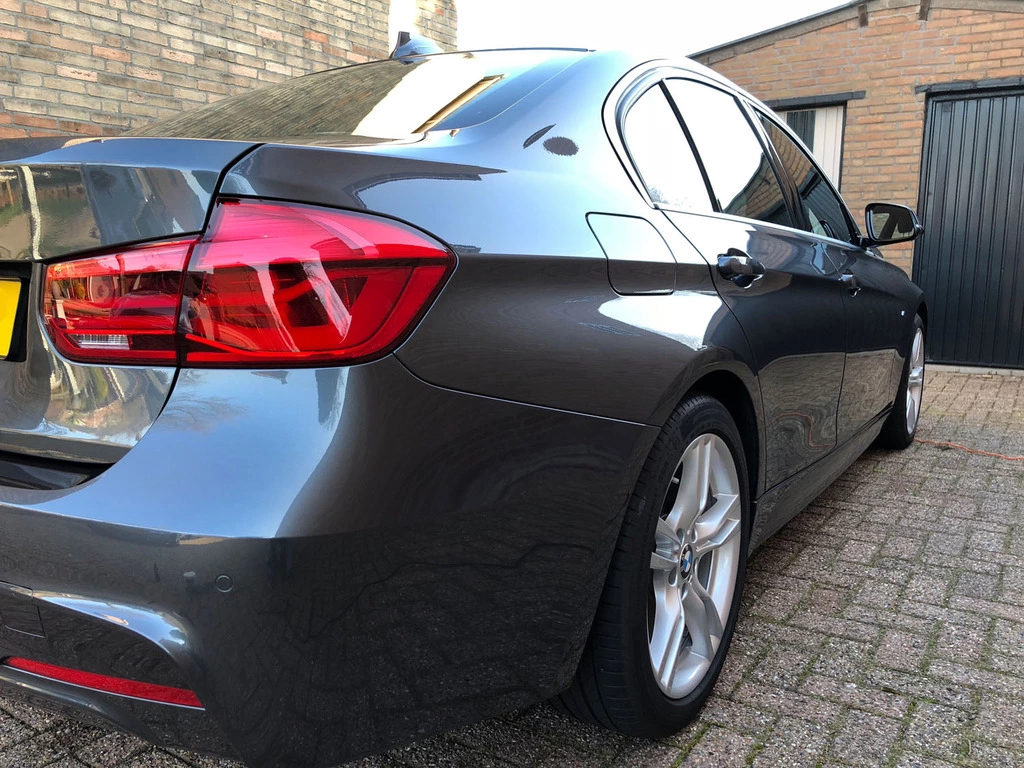 bmw_6_zpsh8as1y8j.webp