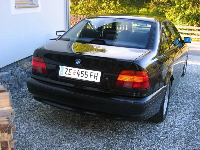 BMWE39038.webp