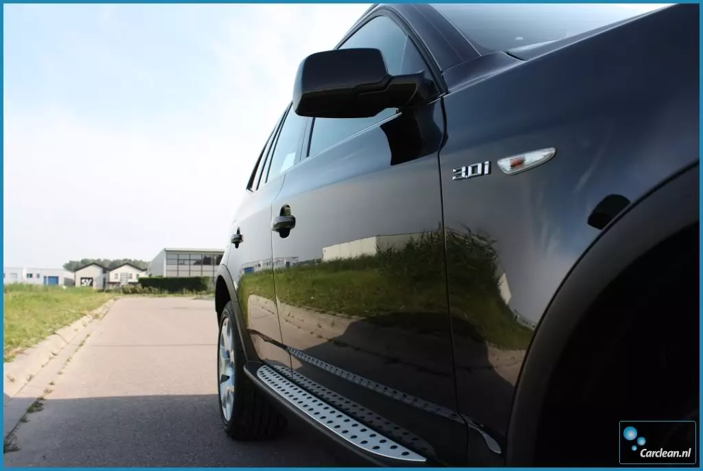 bmwx332C.webp
