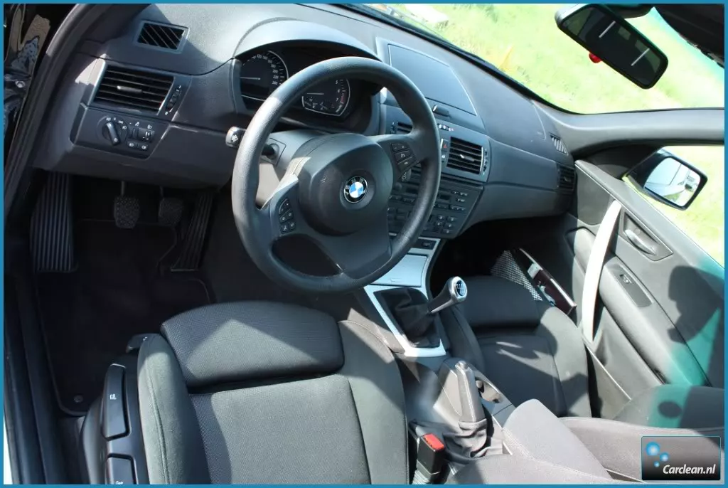 bmwx341C.webp