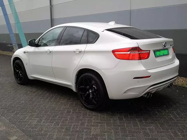 bmwx6m.webp