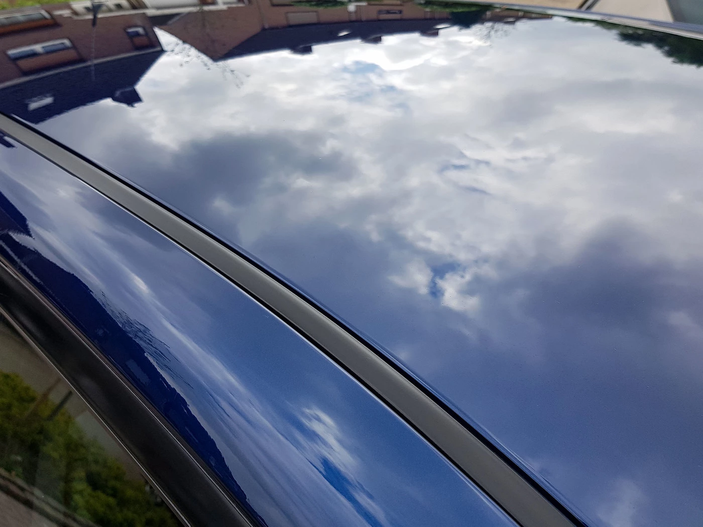 Corolla_eind_dak.webp