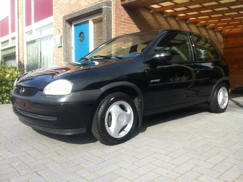 corsa101.webp