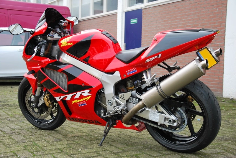 DSC_6483_zpsvc9yfkkj.webp
