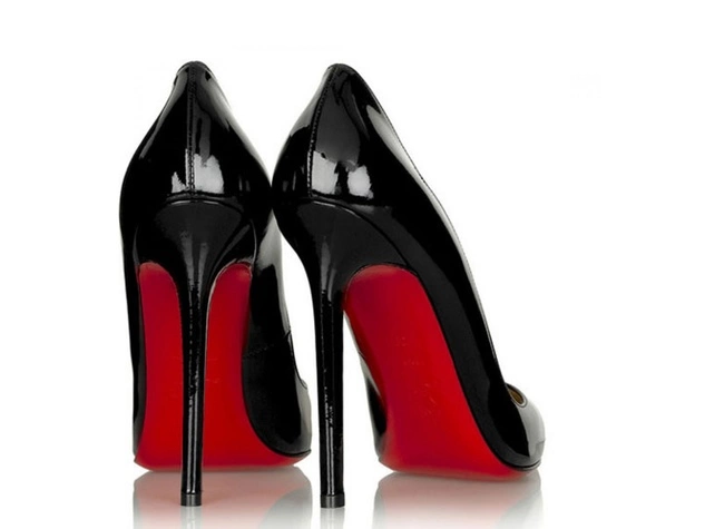 Louboutin-black-patent-shoes_140923.webp