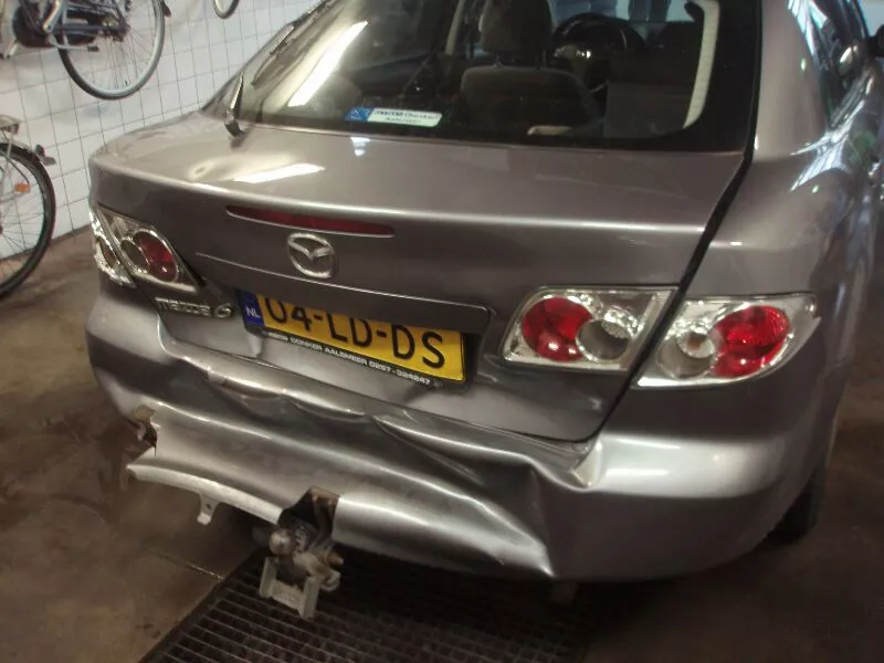 mazda2.webp
