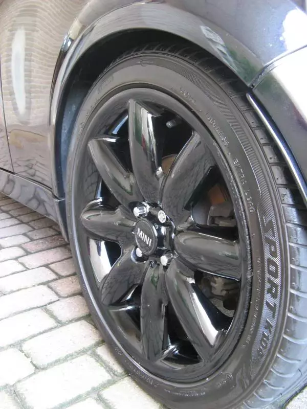 MiniCooper088.webp