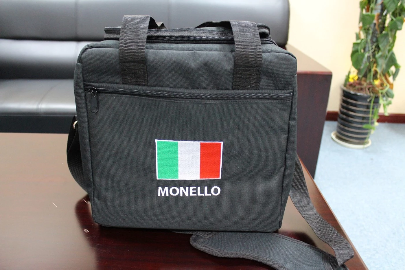 MonelloBag%20(4).webp