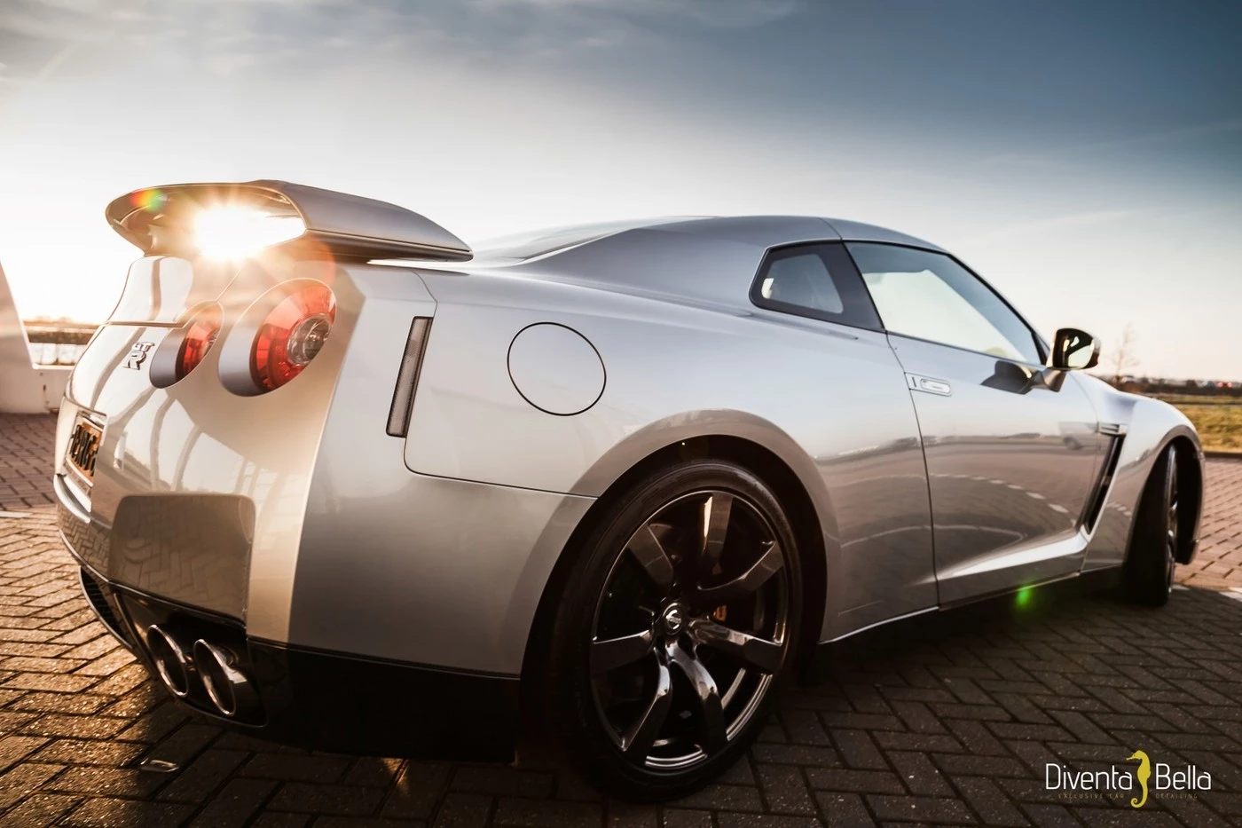 Nissan_GTR%20(1).webp