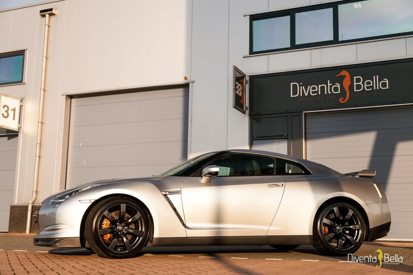 Nissan_GTR%20(10).webp