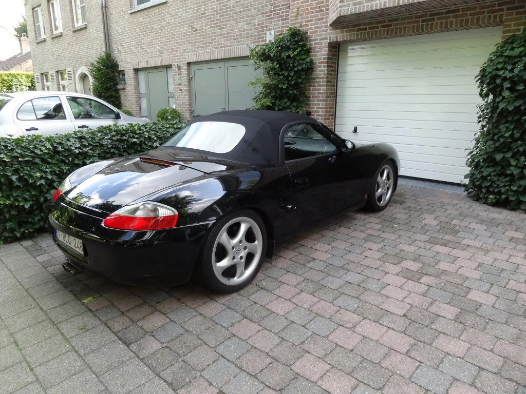 PorscheBoxtervoor3.webp