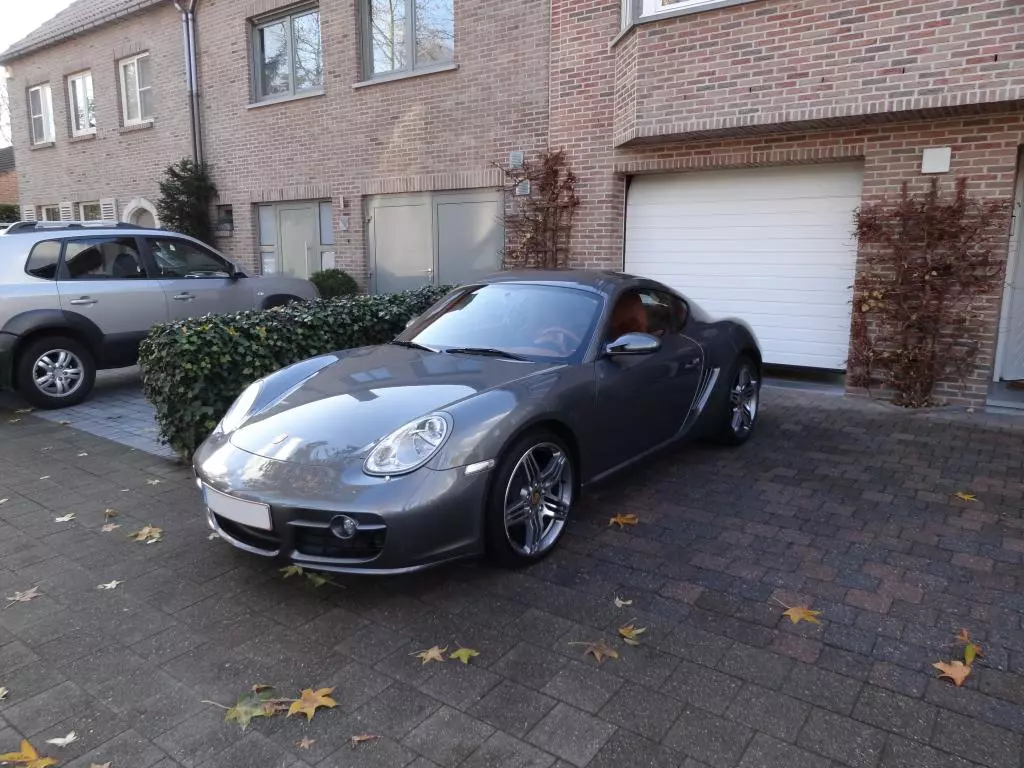 Porschecaymandetailingdec201461_zpsa70fdbcc.webp