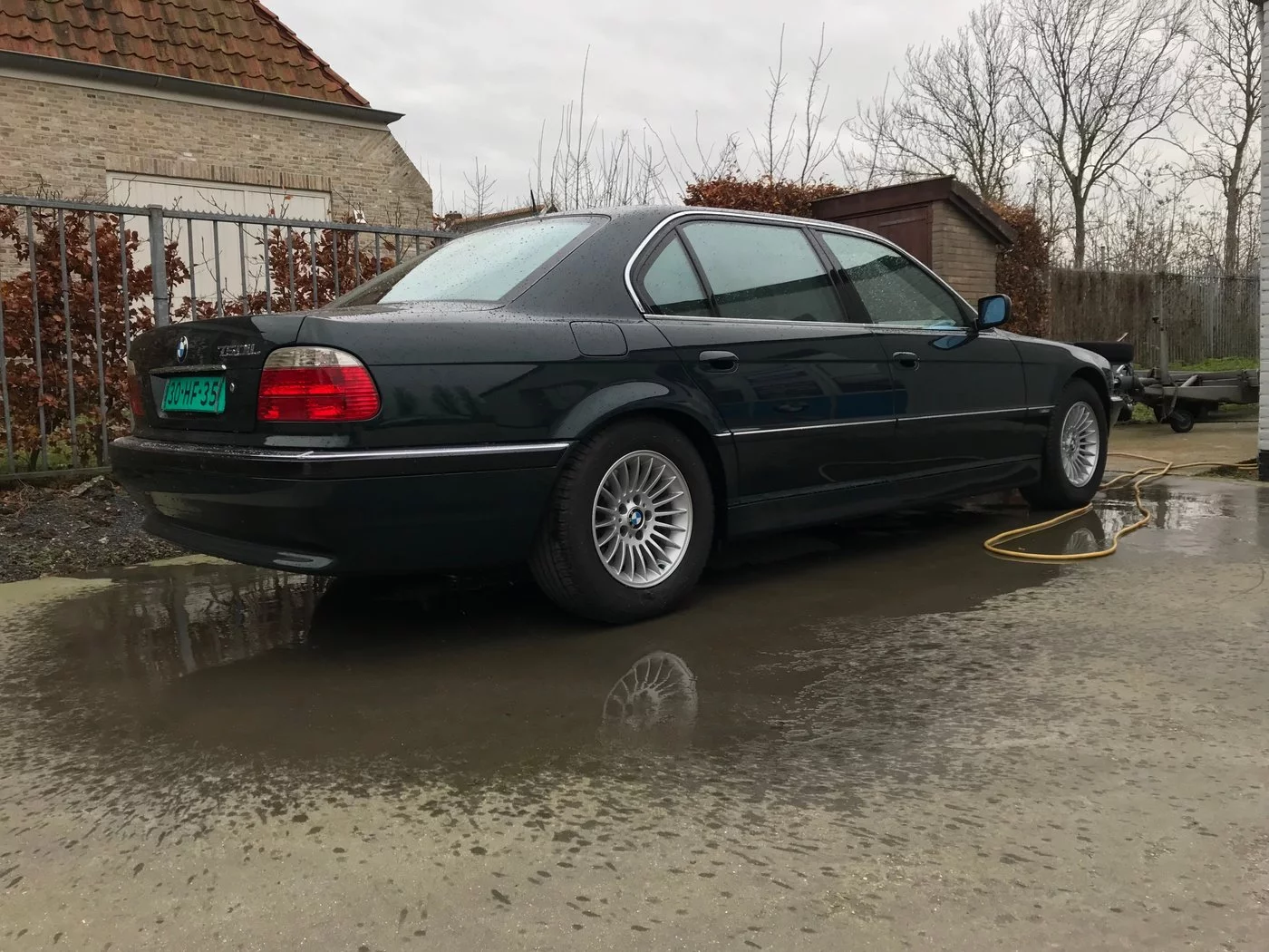 Exterior Detail - BMW E38 750iL Individual Detail en Coating MOHS ...