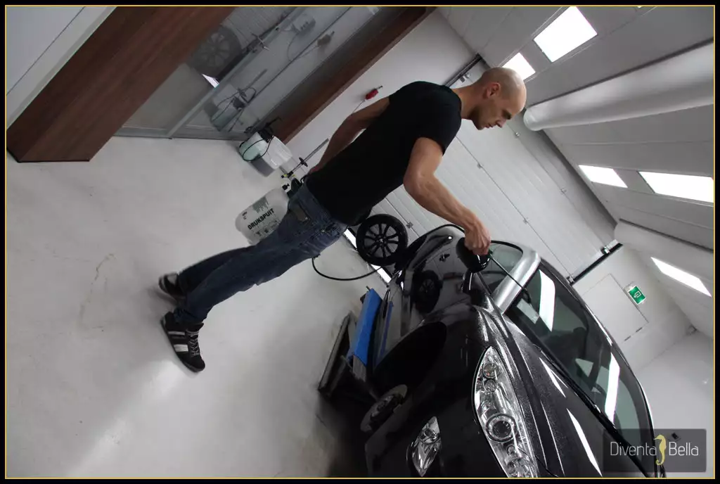 RCZ08.webp