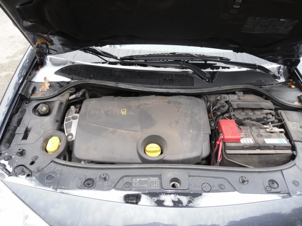 renault131024x768.webp