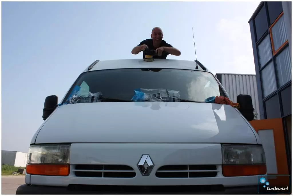 renaultmaster38.webp