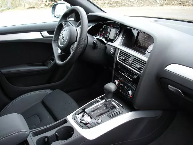 scaled.php?server=24&filename=audi5v.webp