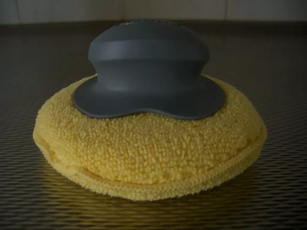 TheGripperMicrofiberApplicator.webp